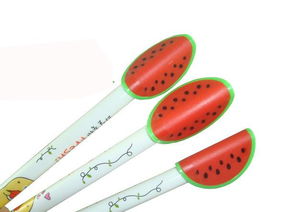 可愛(ài)水果大餐水筆 盤(pán)點(diǎn)創(chuàng)意文具的甜蜜誘惑